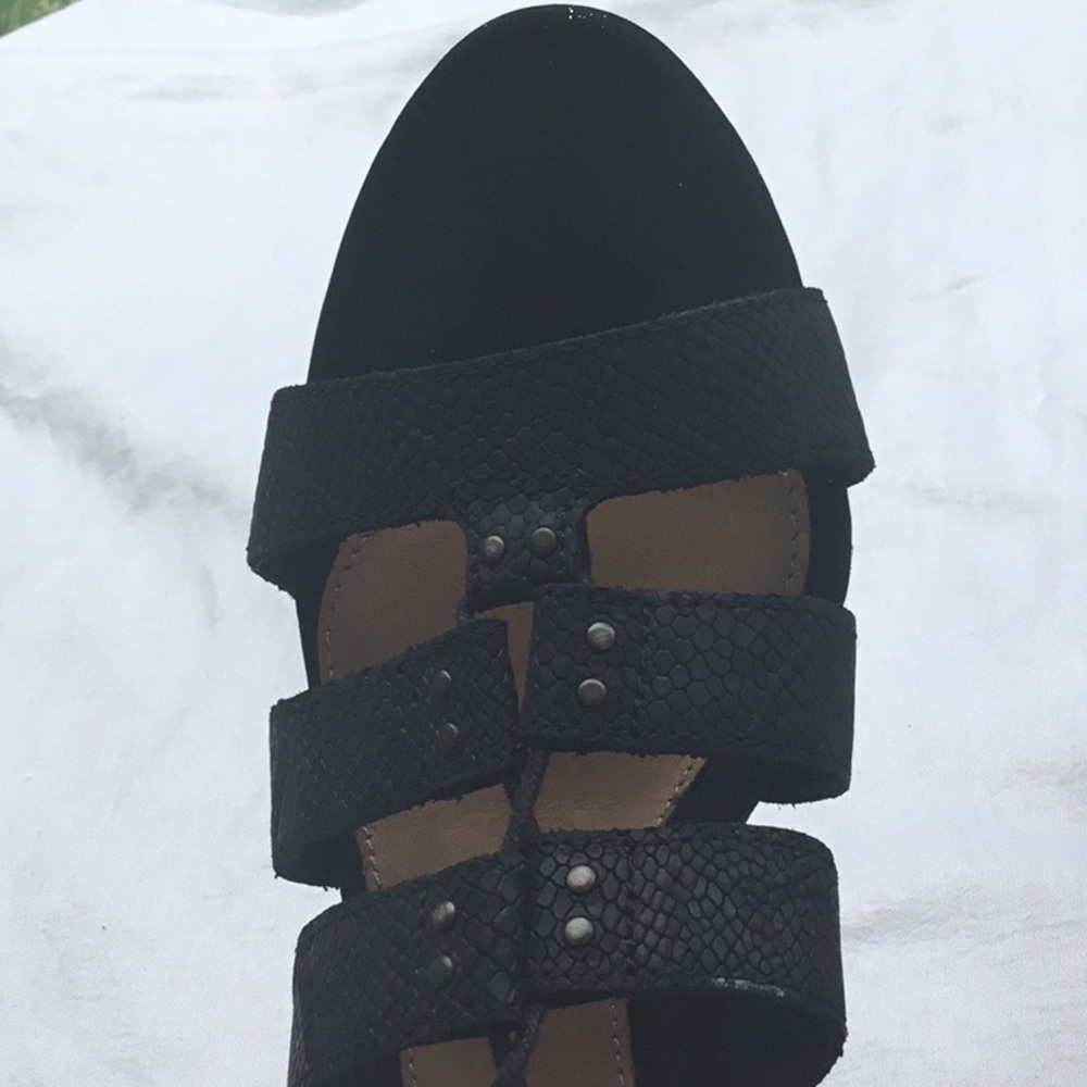 UGGS SANDALS - Picture 9 of 10